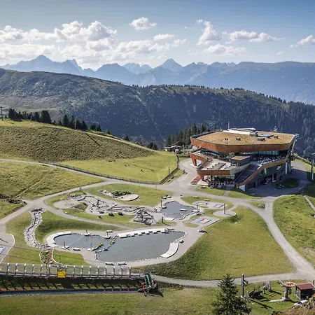 Familienwohnung Wildspitze 아파트